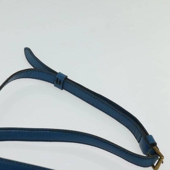 LOUIS VUITTON Epi June Feuille Shoulder Bag Blue M52155 LV Auth 135469 - Picture 9 of 16